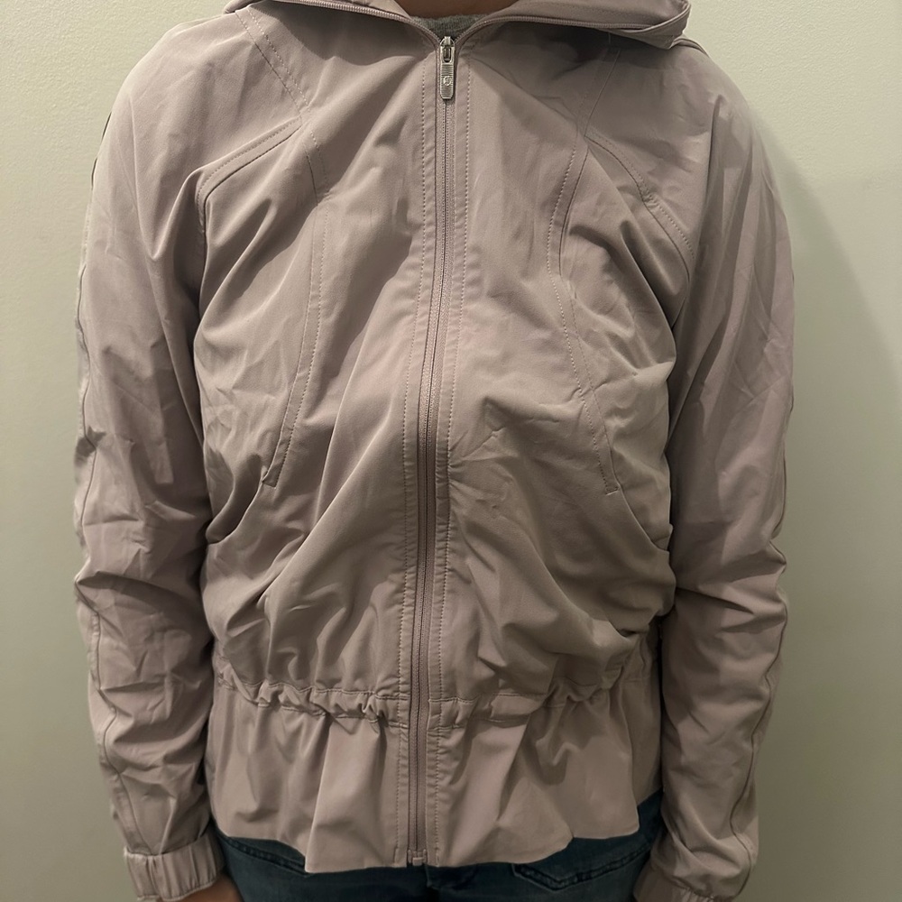 Lululemon windbreaker
